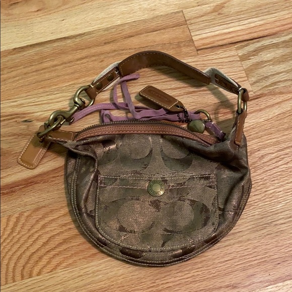 Coach shoulder purse - Picture 4 of 4